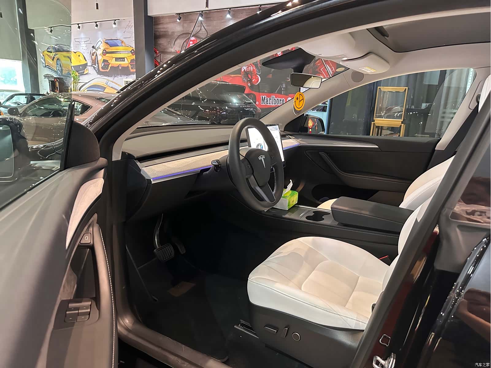 Tesla Model Y, 2022 7