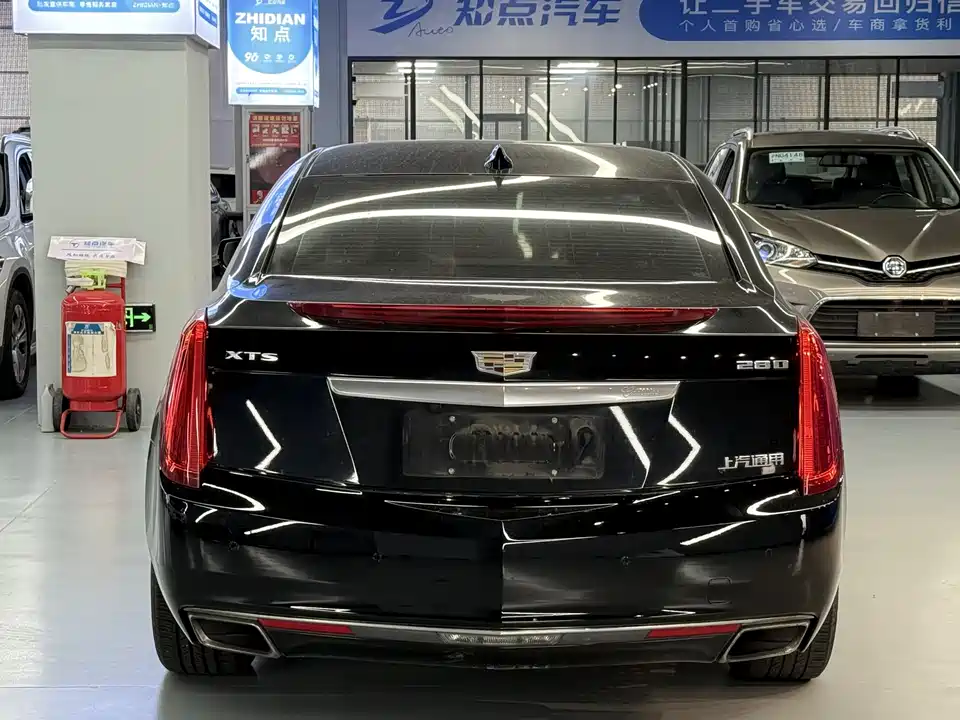 Cadillac XTS