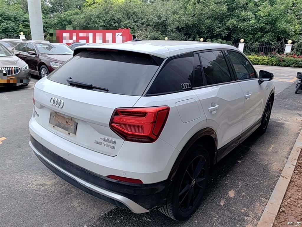 Audi Q2L, 2020 7