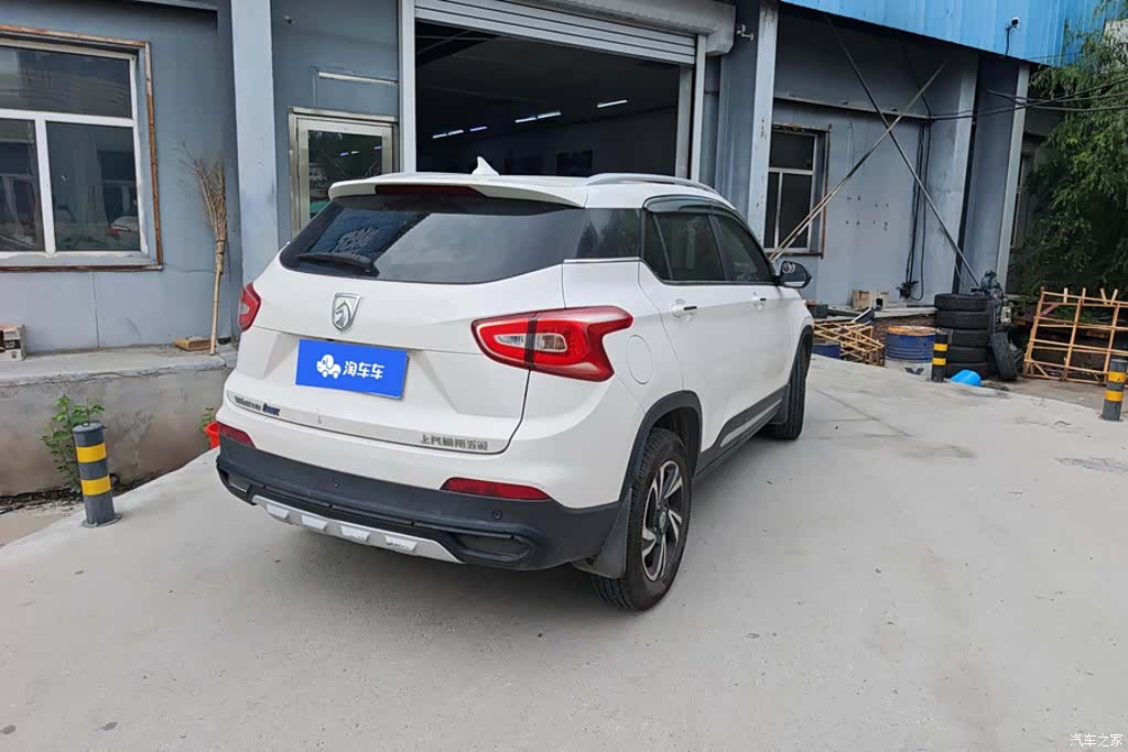 Wuling 510, 2017 3
