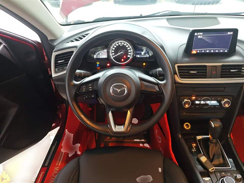 Mazda 3 Angkesaila