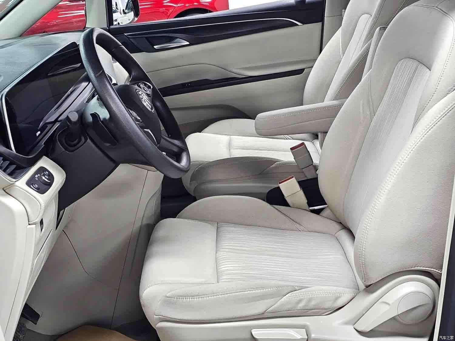 Buick GL8, 2023 11