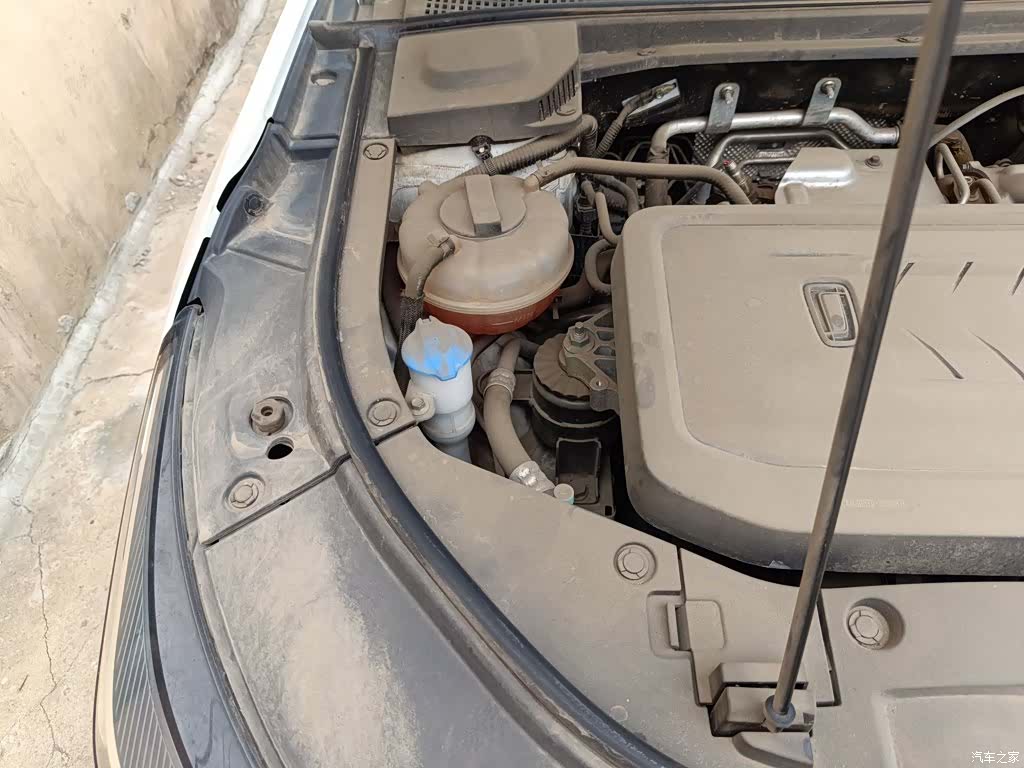 Bestune B70, 2022 21