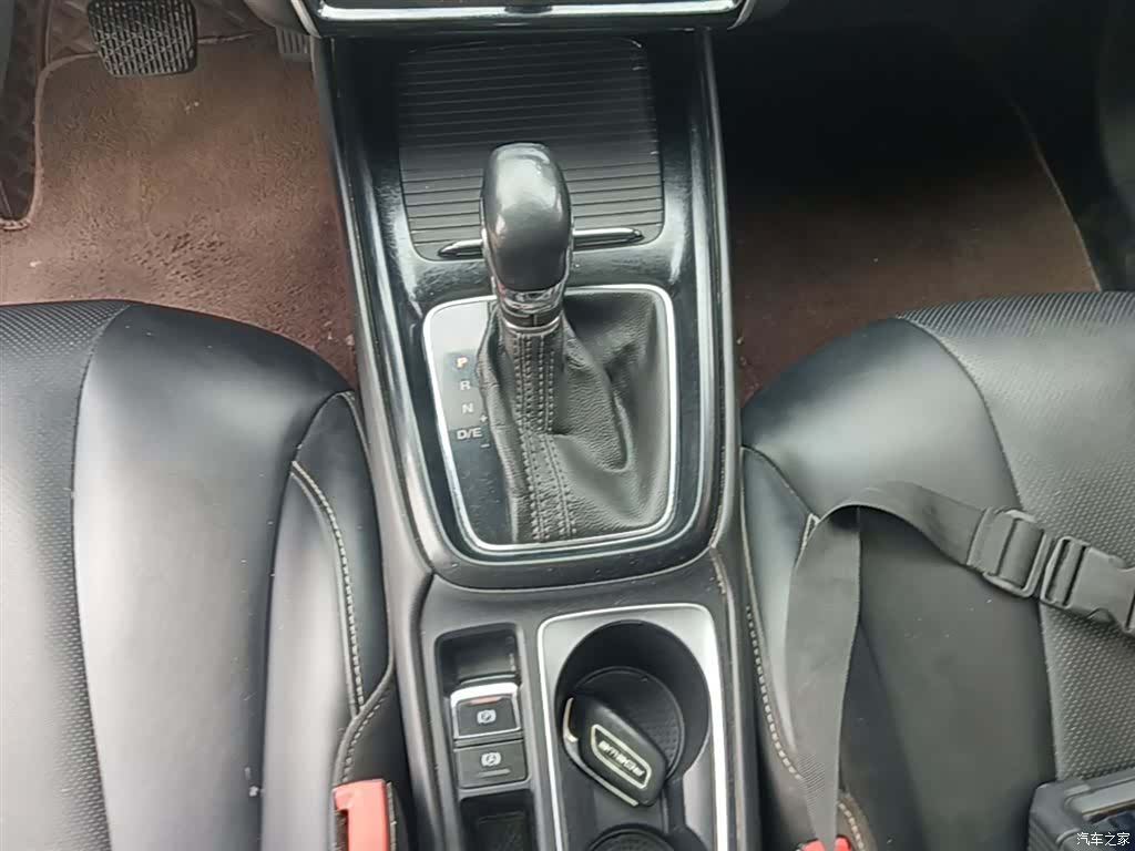Roewe i5, 2021 14