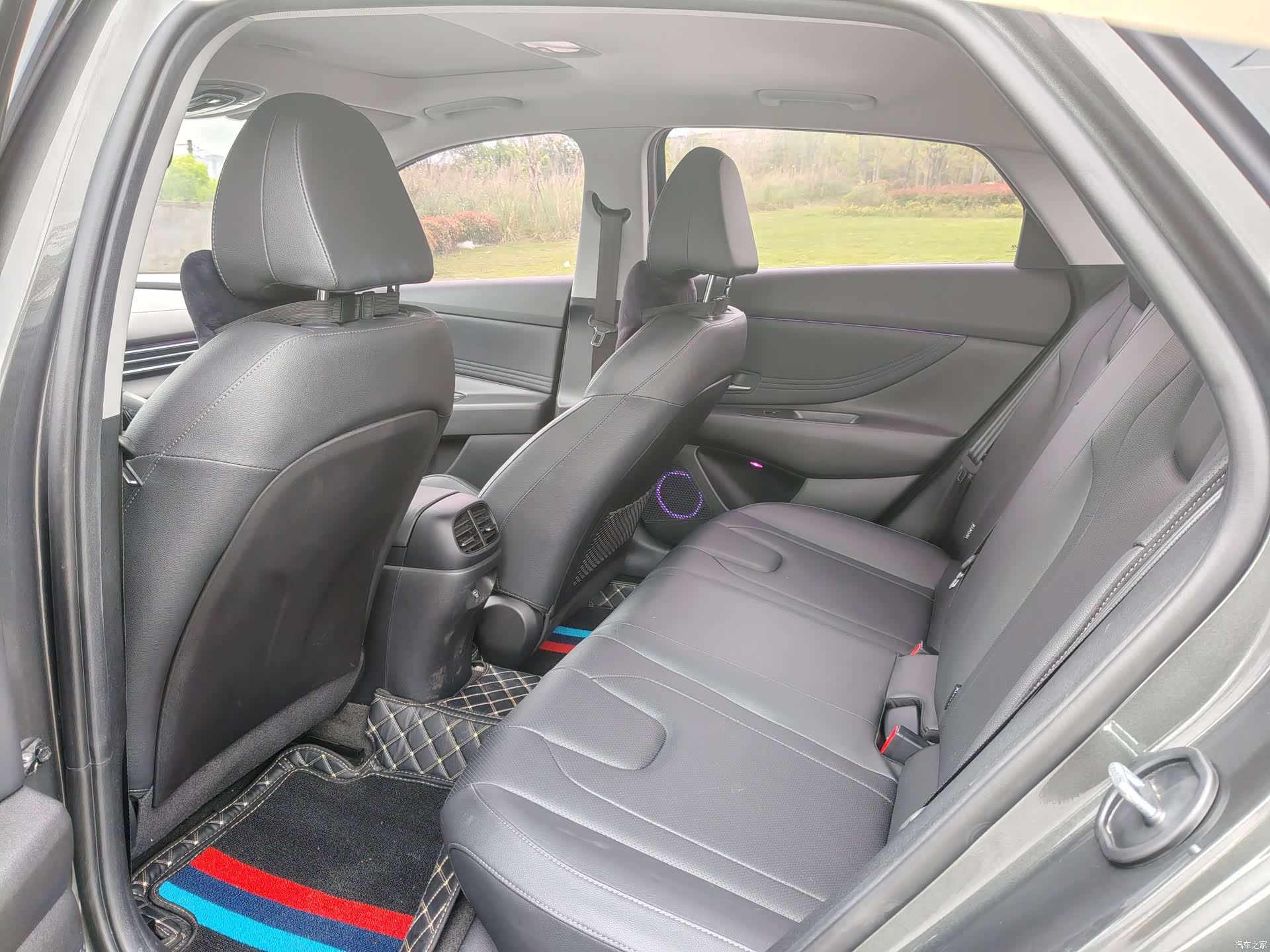 Hyundai Elantra, 2024 8