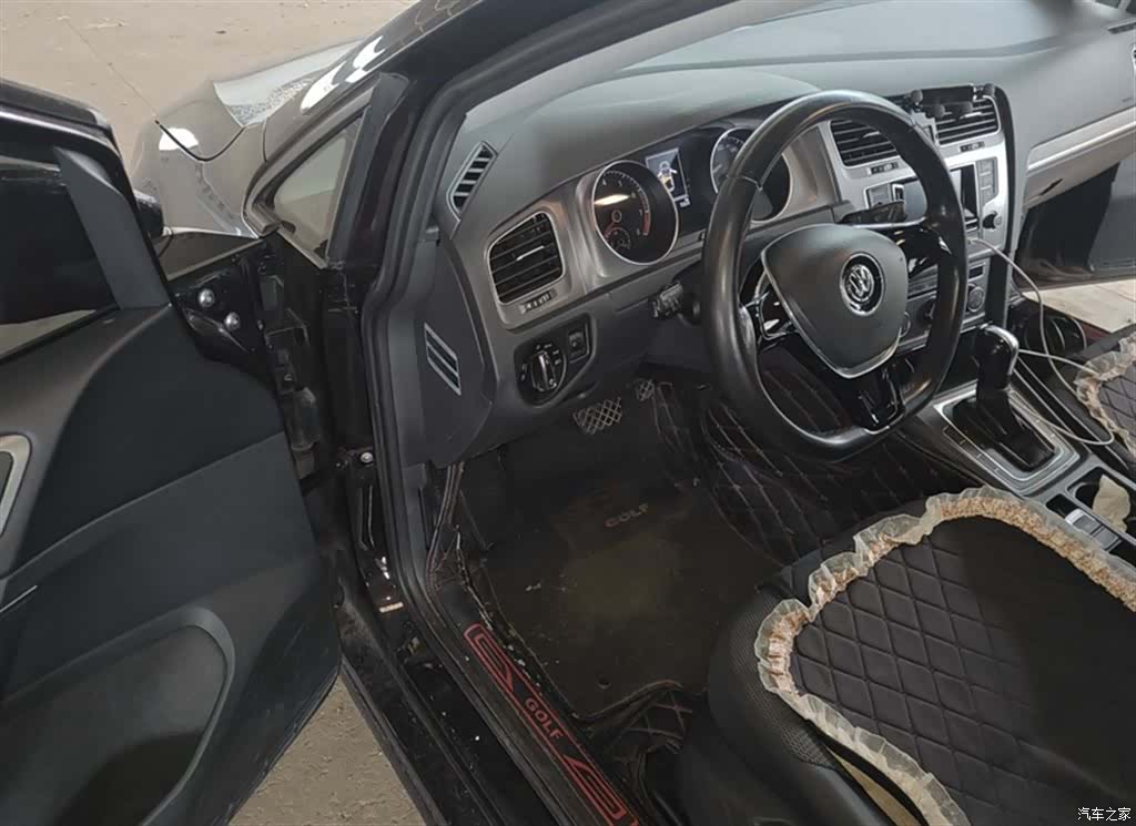 Volkswagen Golf, 2016 12