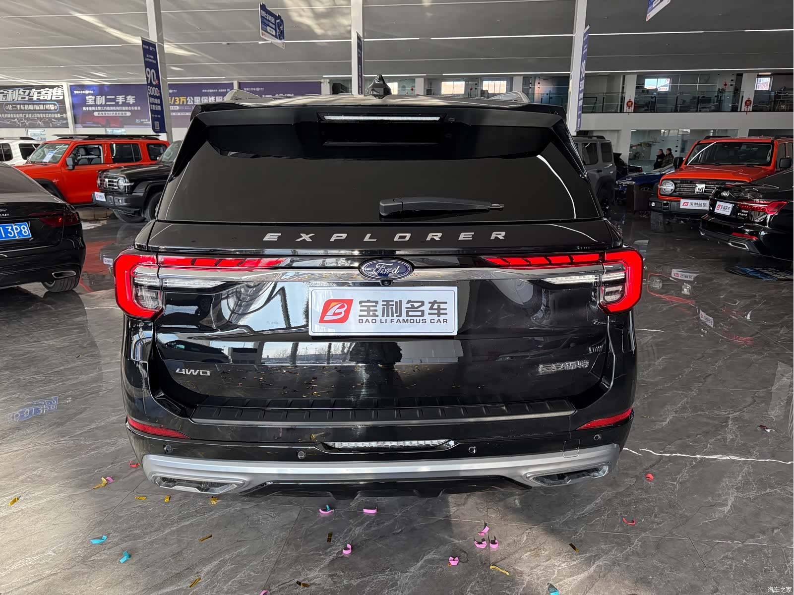 Ford Explorer, 2025 все фото
