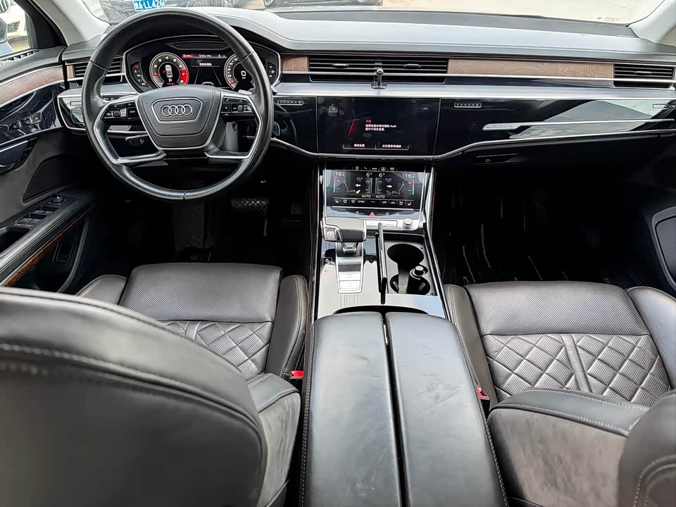 Audi A8 Audi A8