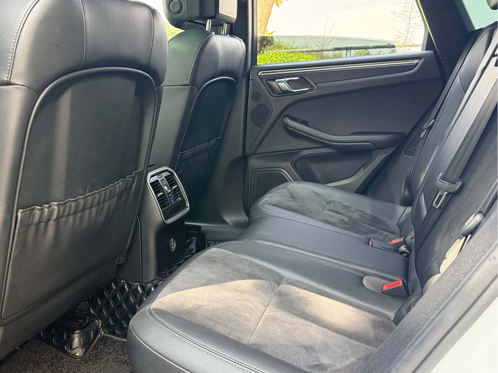 Porsche Macan, 2018 12