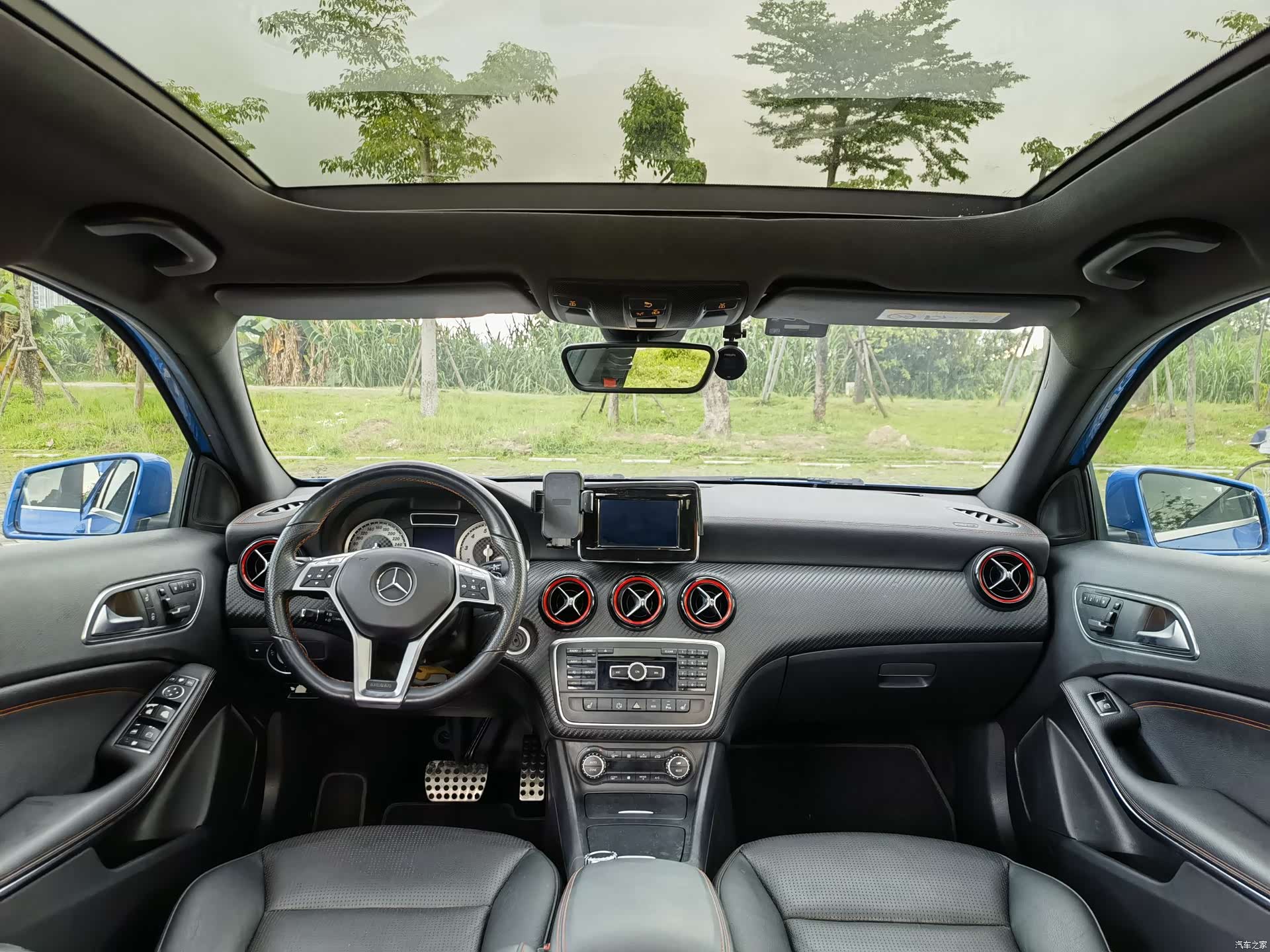 Mercedes-Benz A-Class, 2014 11