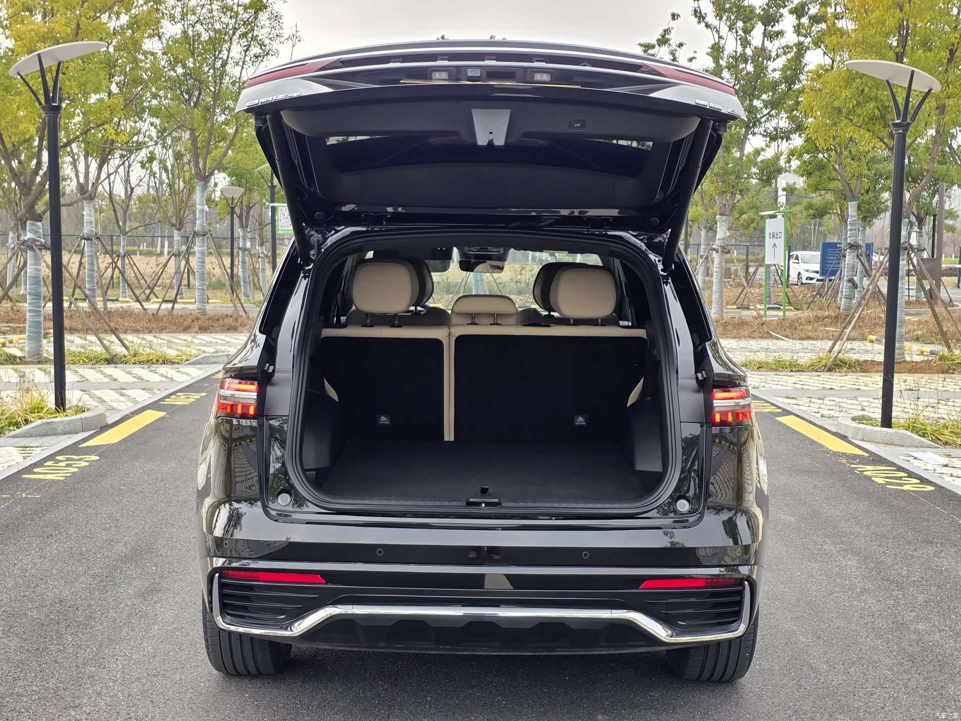 Geely Xingyue L, 2025 22