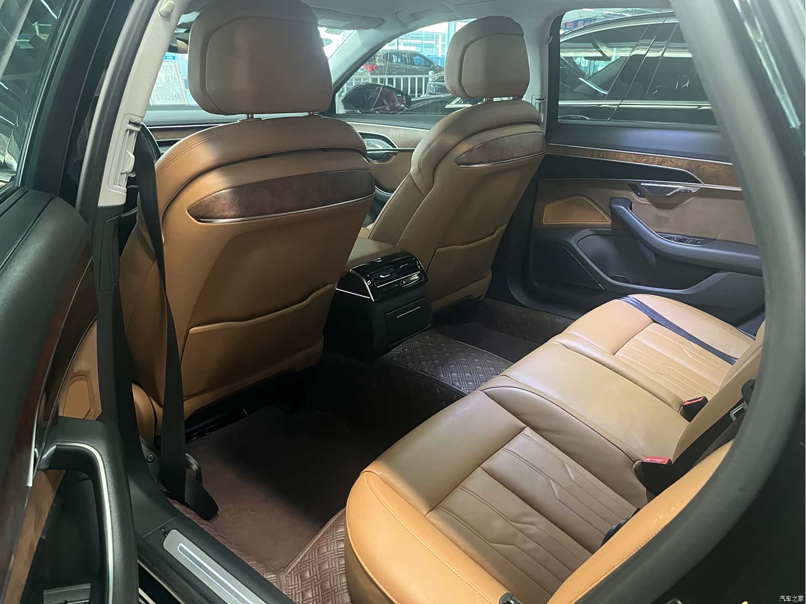 Audi A8L, 2019 7