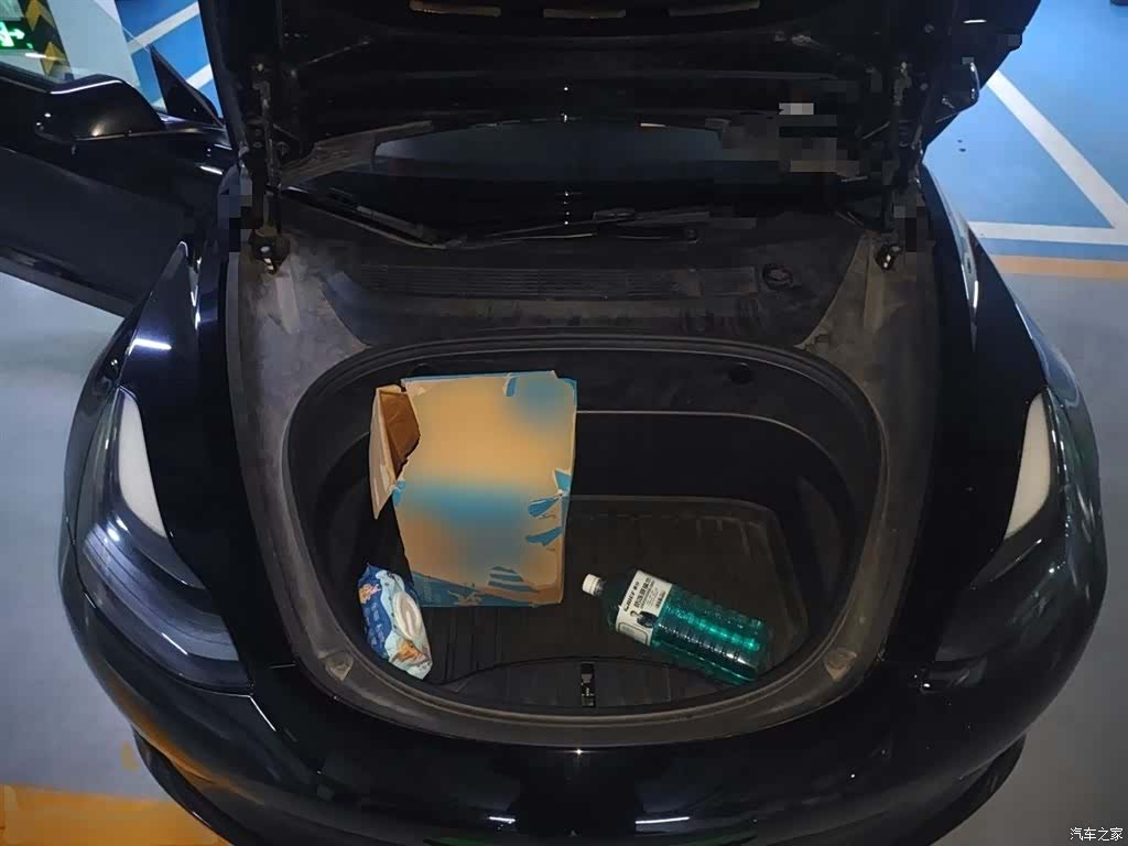 Tesla Model 3, 2022 11