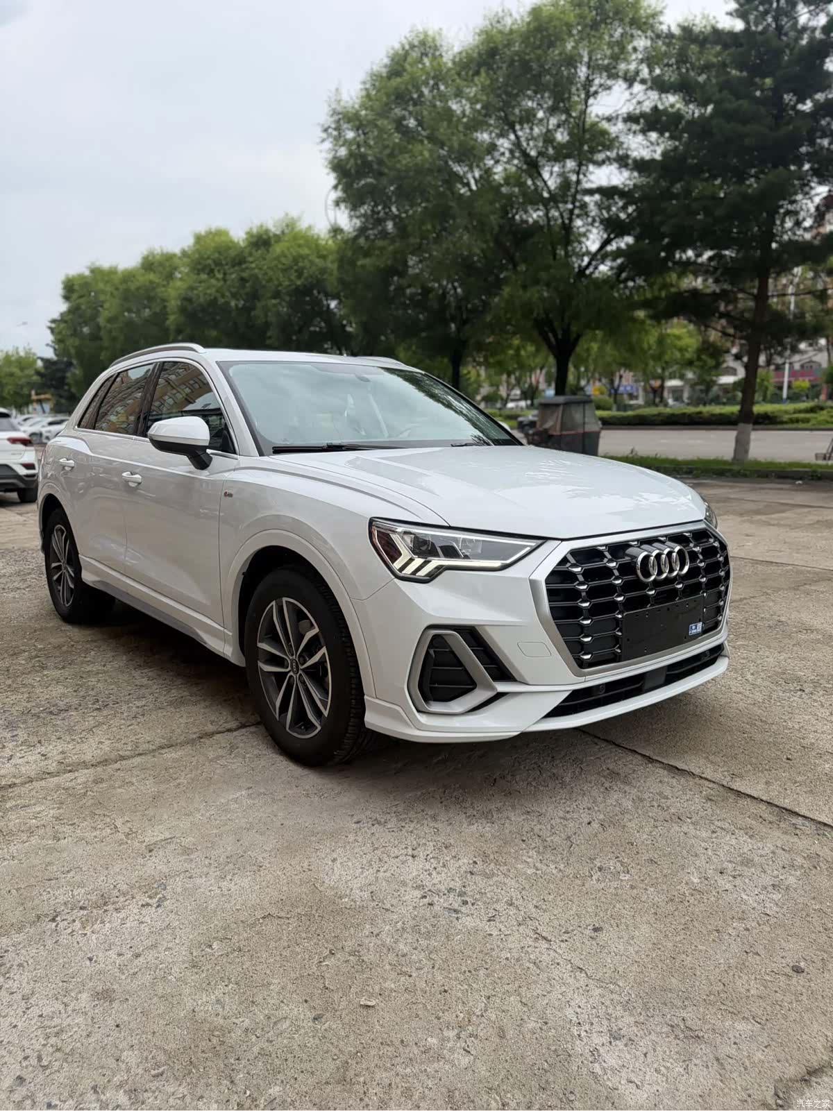 Audi Q3, 2021 3