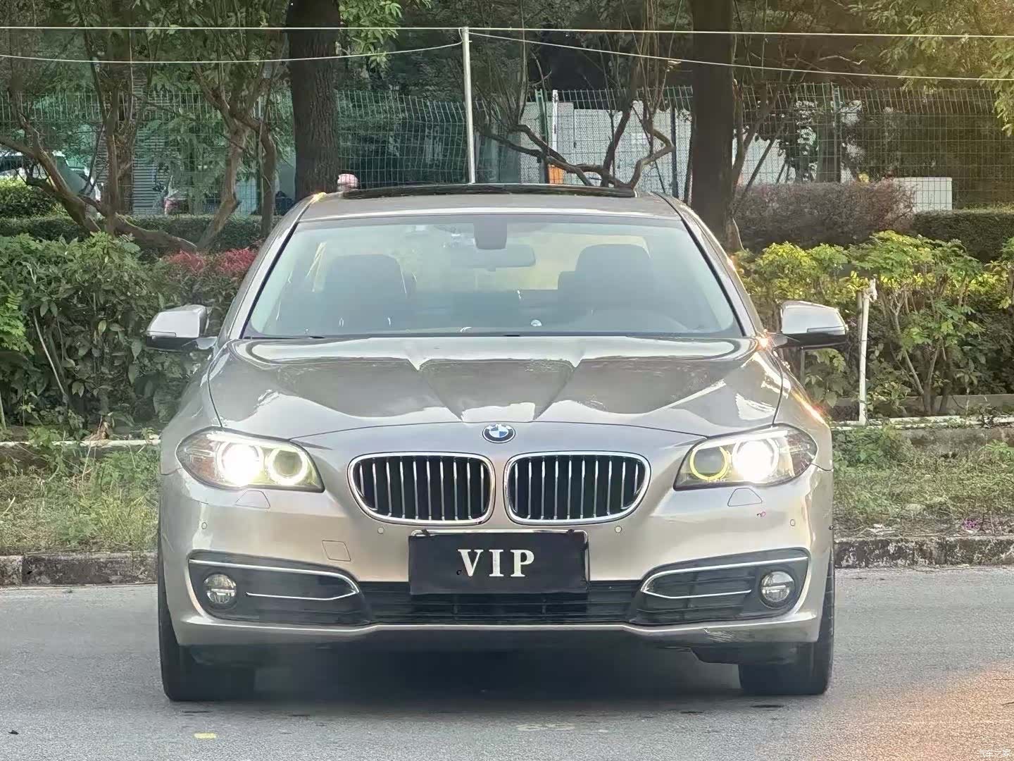 BMW 5 Series, 2016 1