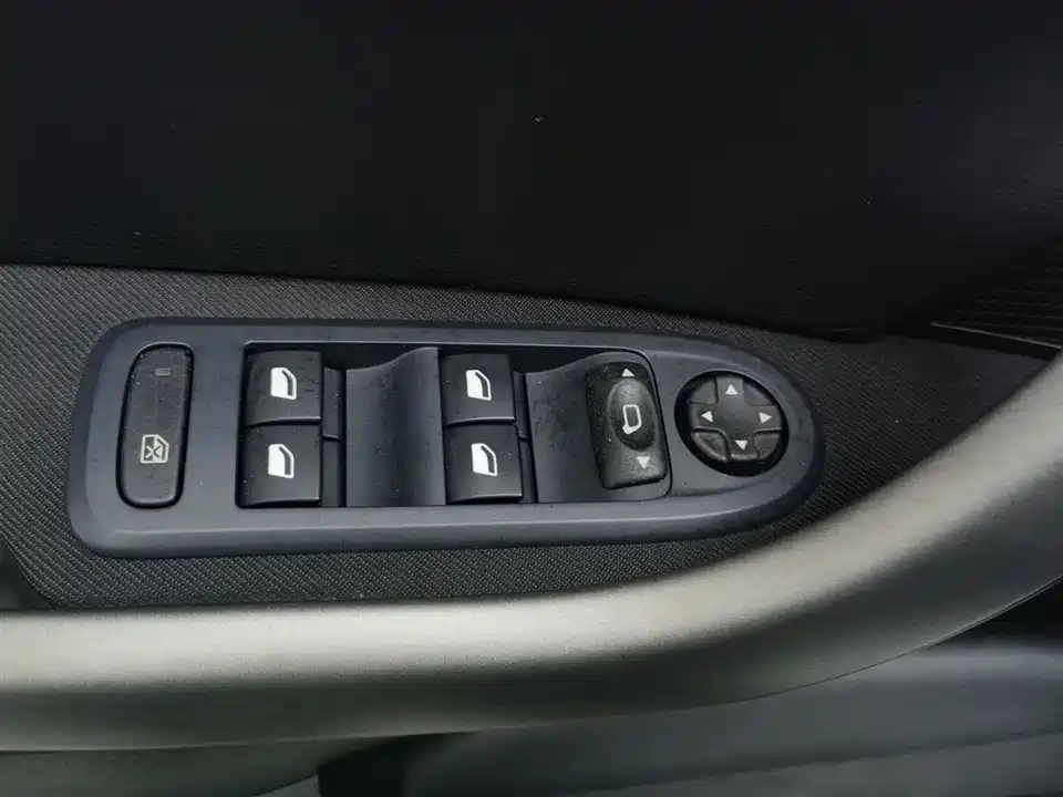 Peugeot 408 Peugeot 408