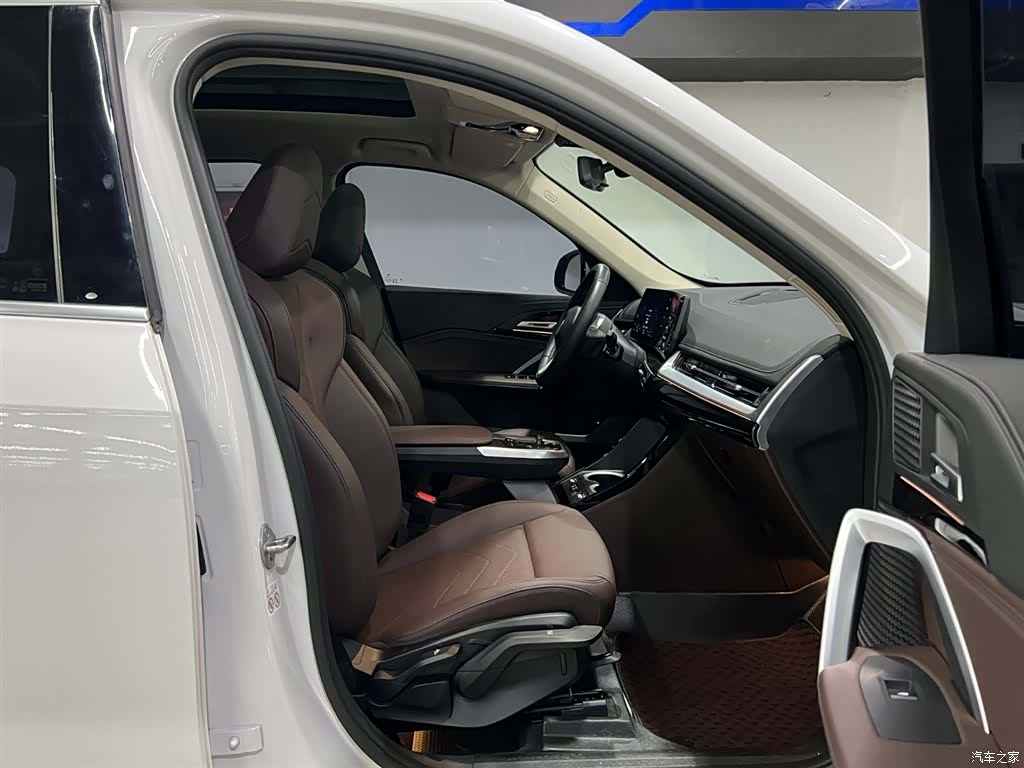 BMW X1, 2024 21