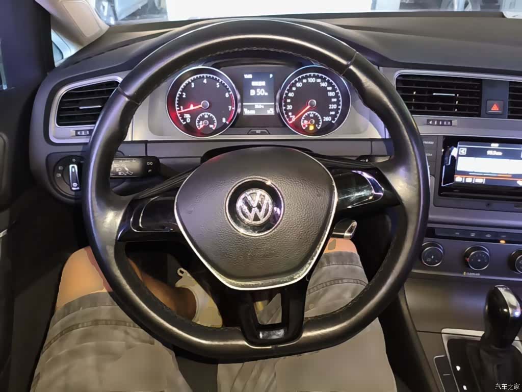 Volkswagen Golf, 2016 11