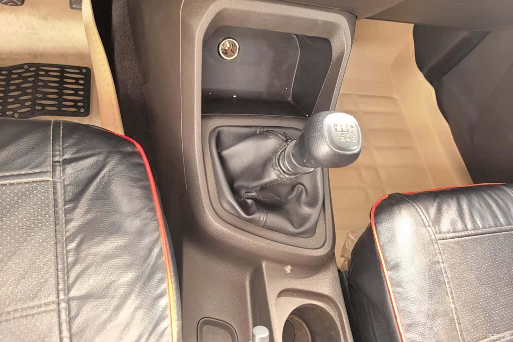 Wuling Hongguang, 2021 16
