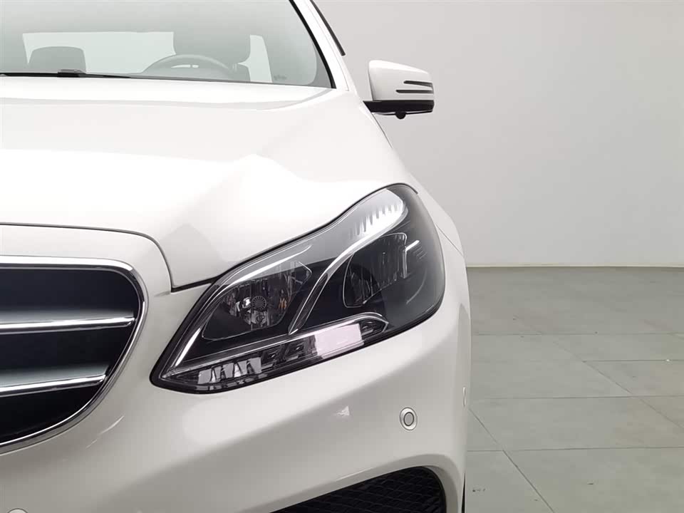 Mercedes-Benz E-class Mercedes-Benz E-class