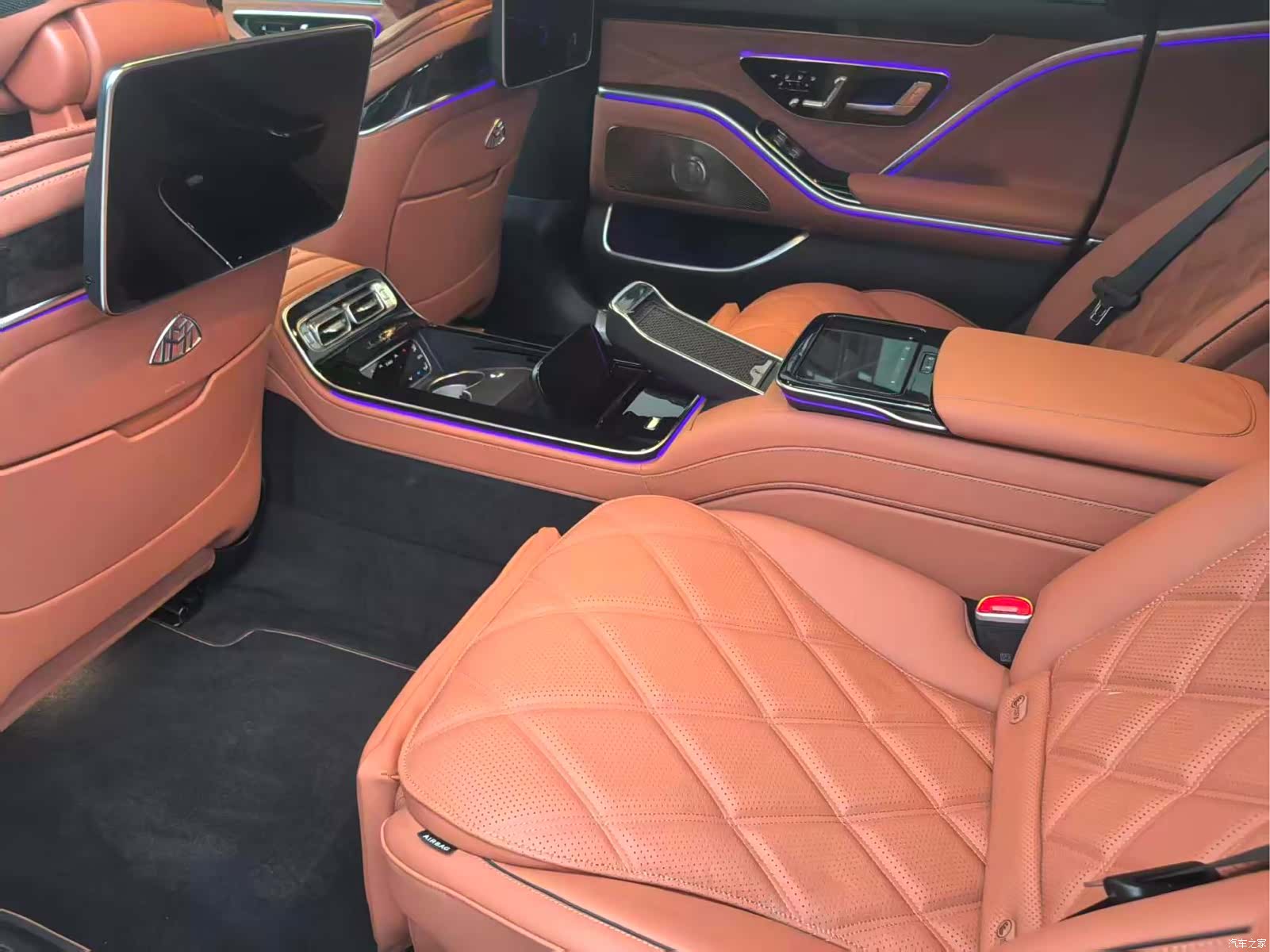 Maybach S-Class, 2025 7