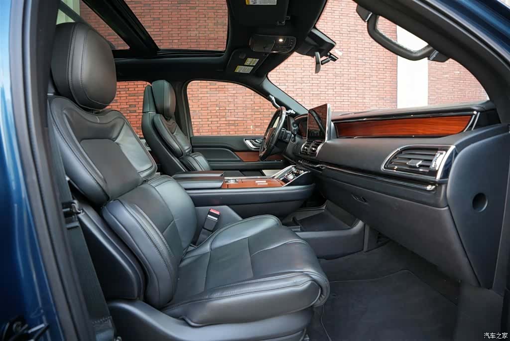 Lincoln Navigator, 2019 7