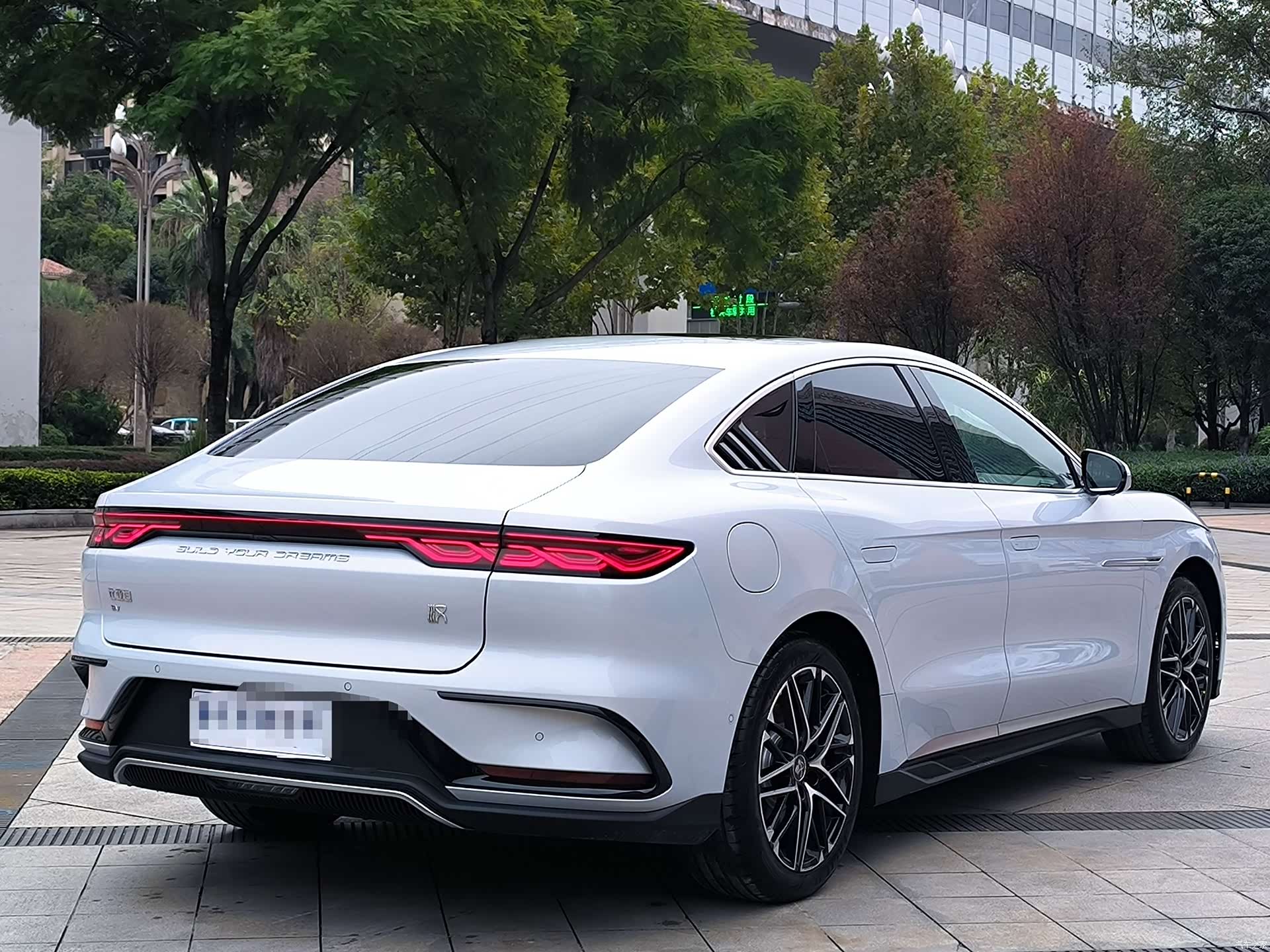 BYD Han, 2024 4