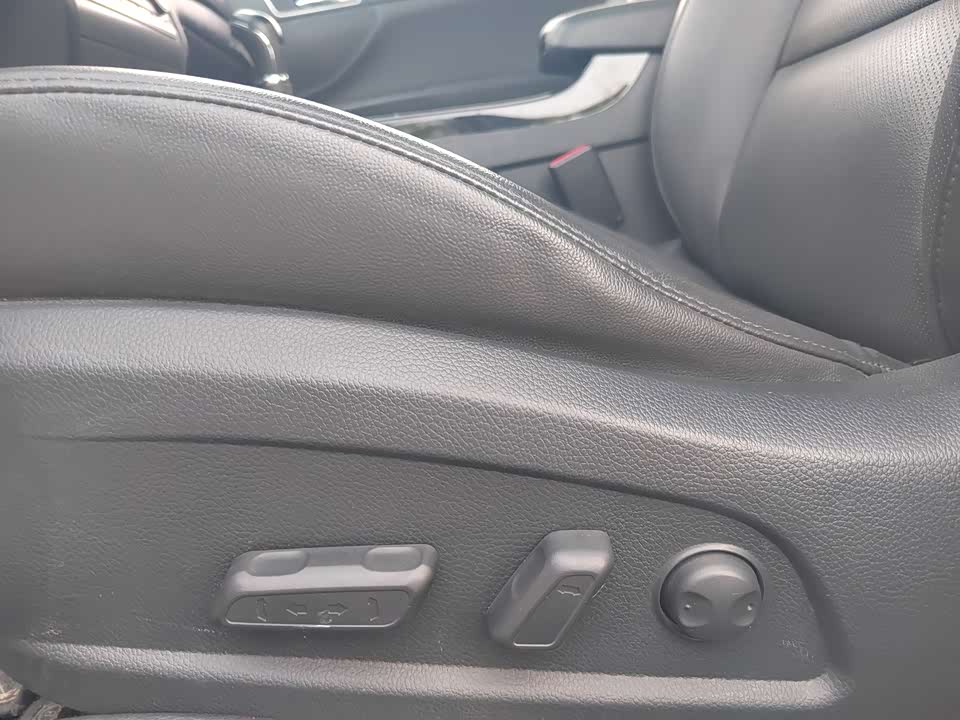 Hyundai Name picture