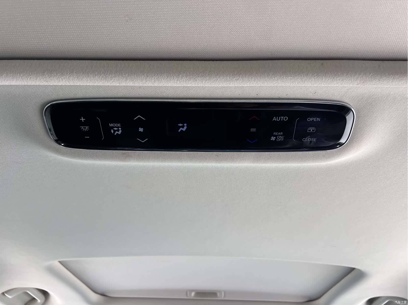 Honda Elysion, 2017 16