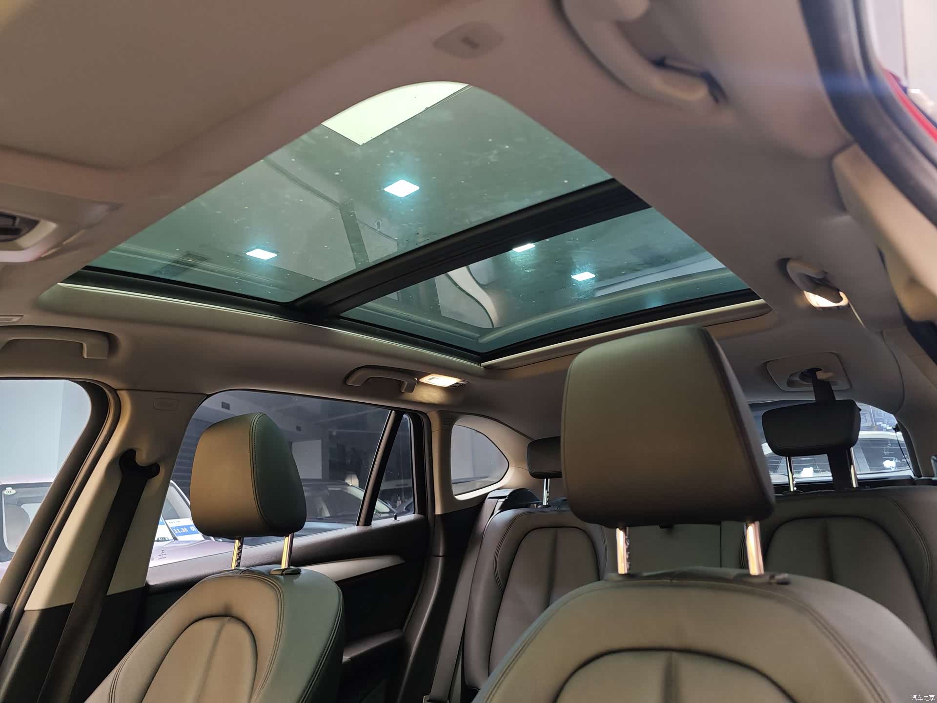 BMW X1, 2018 12