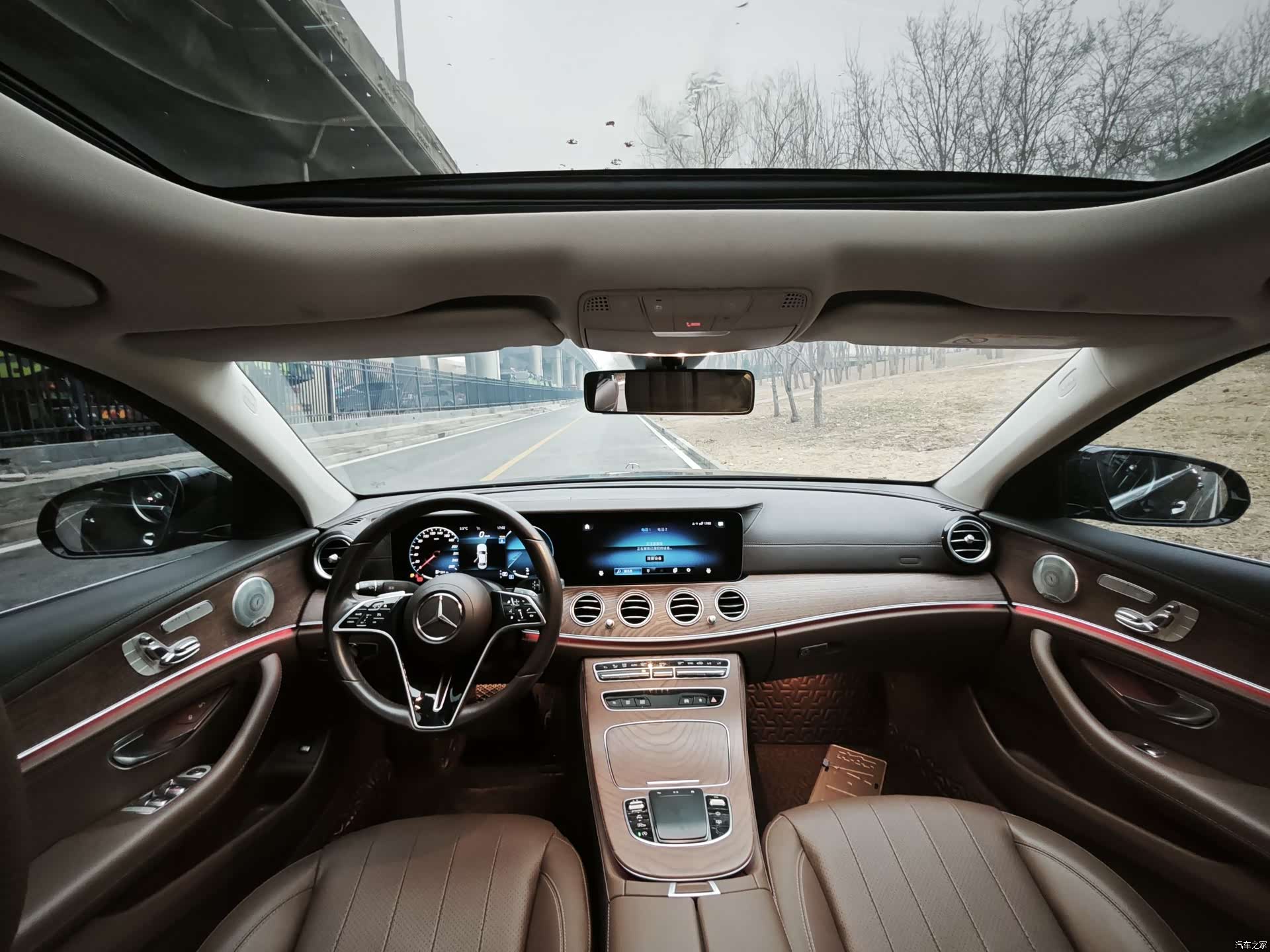 Mercedes-Benz E-Class, 2022 12