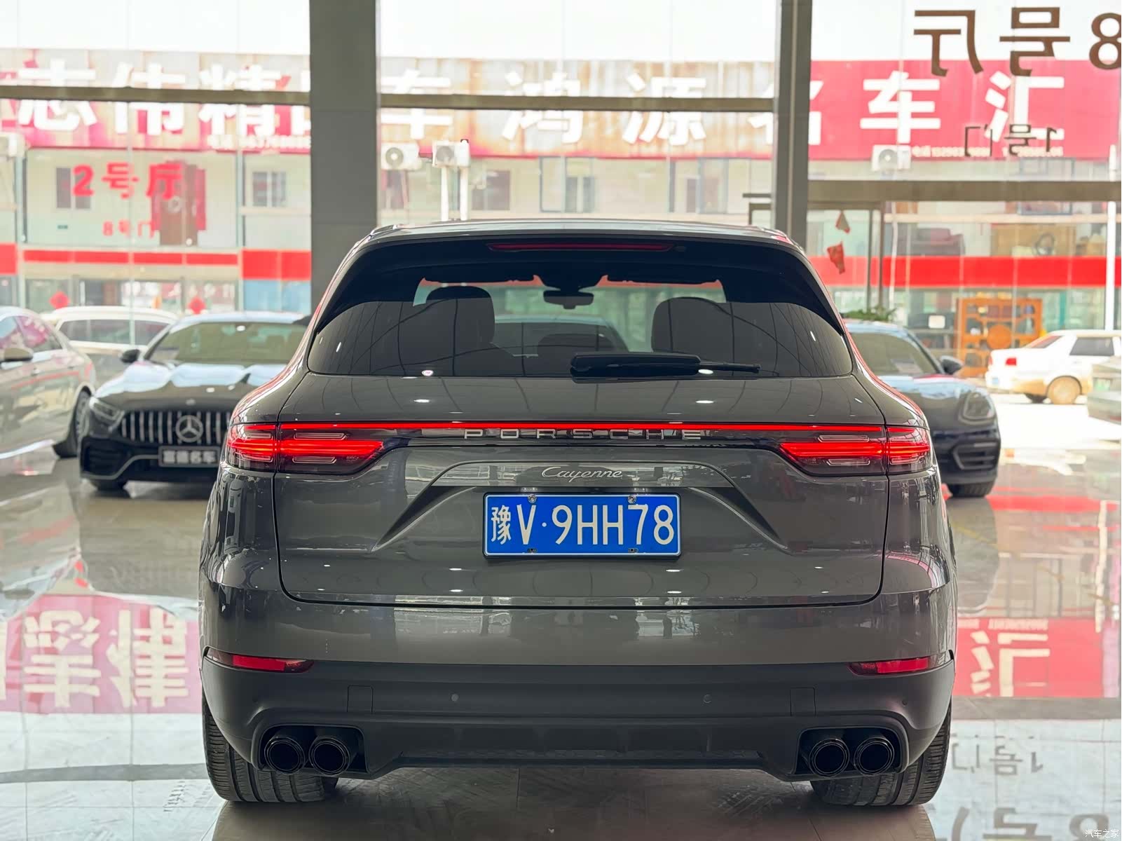 Porsche Cayenne, 2022 все фото