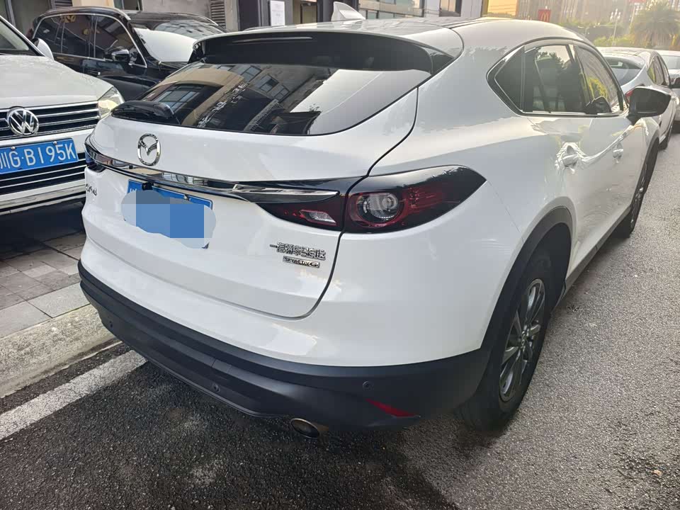Mazda CX-4