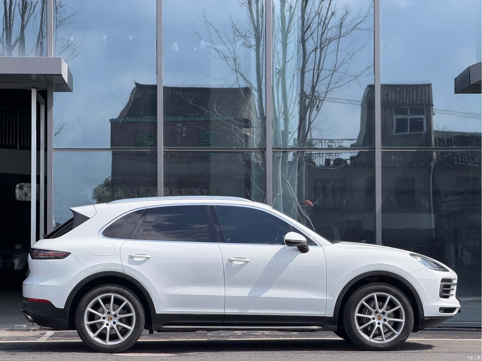 Porsche Cayenne, 2020 3