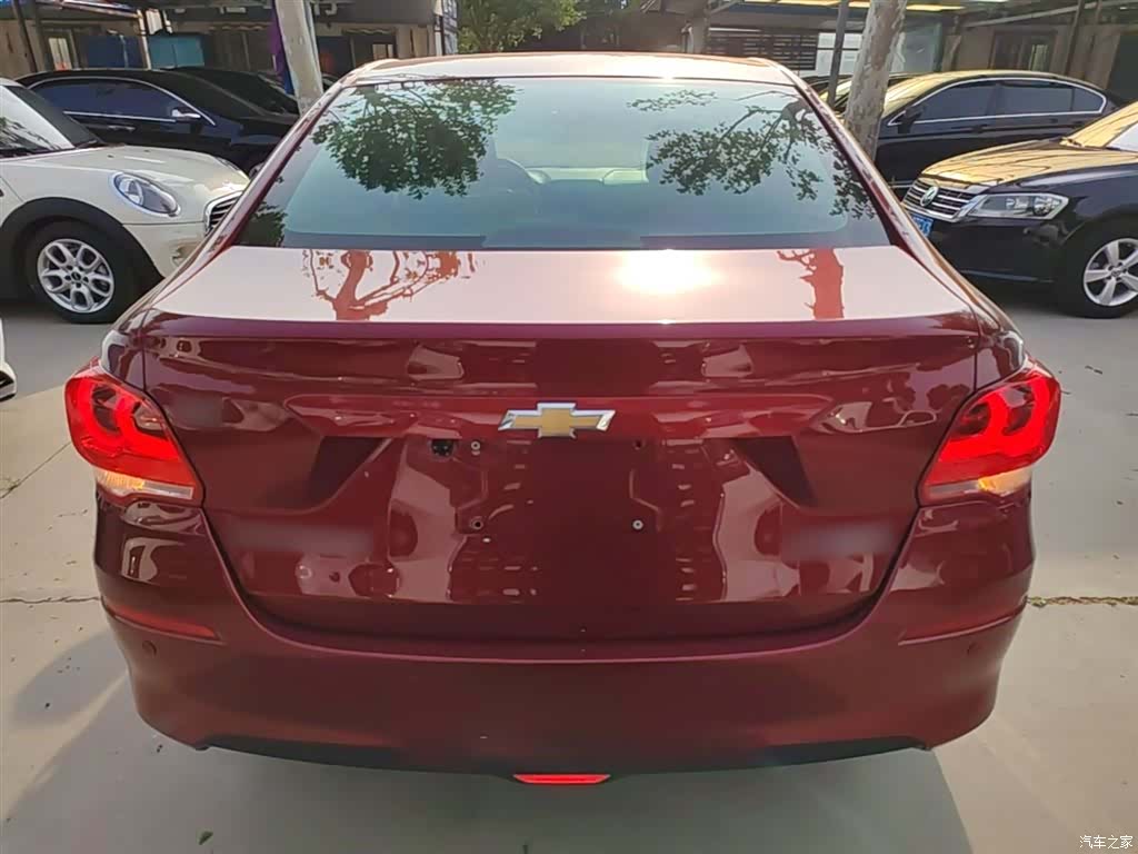 Chevrolet 320, 2018 6