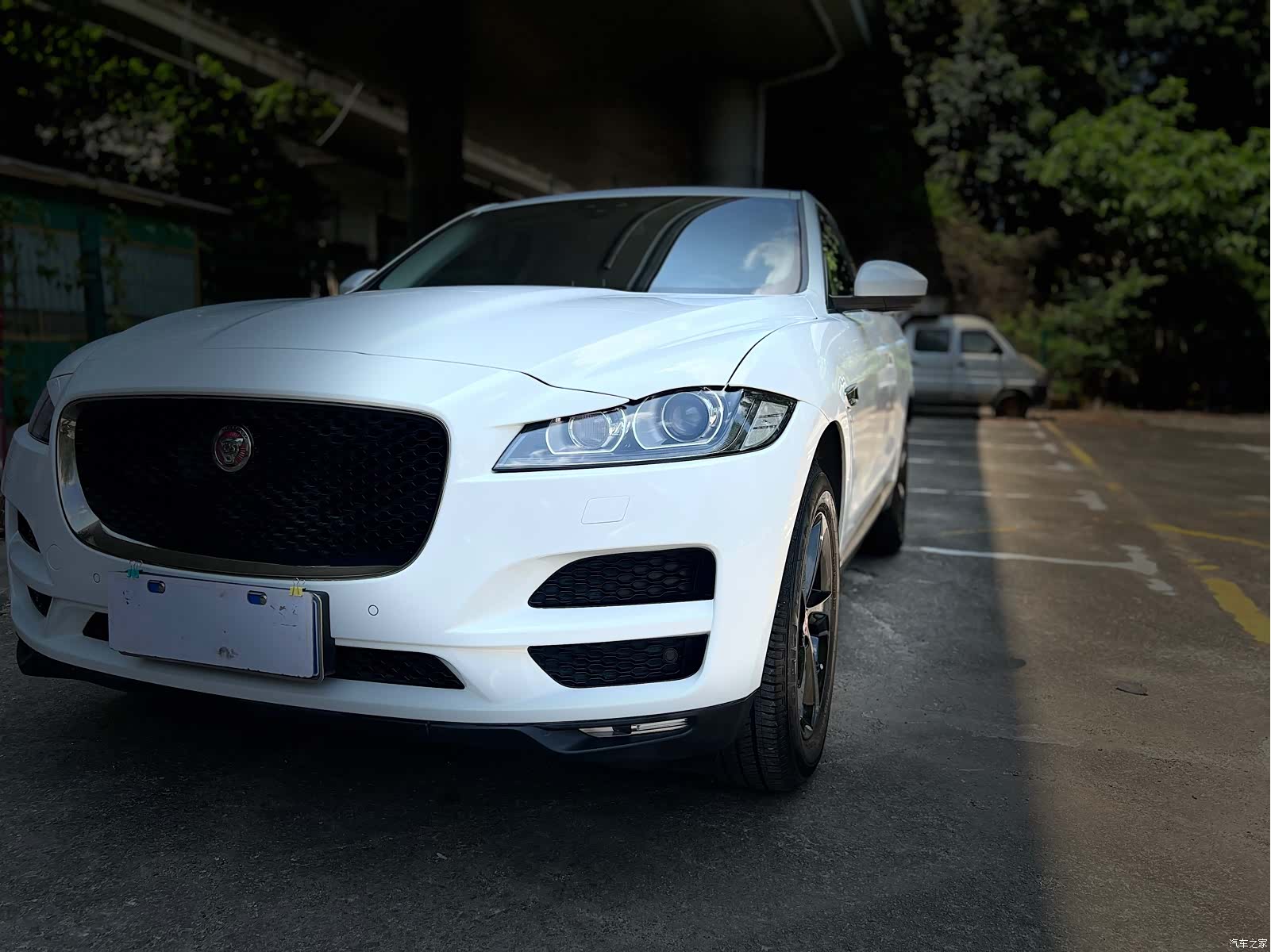 Jaguar F-PACE, 2017 16