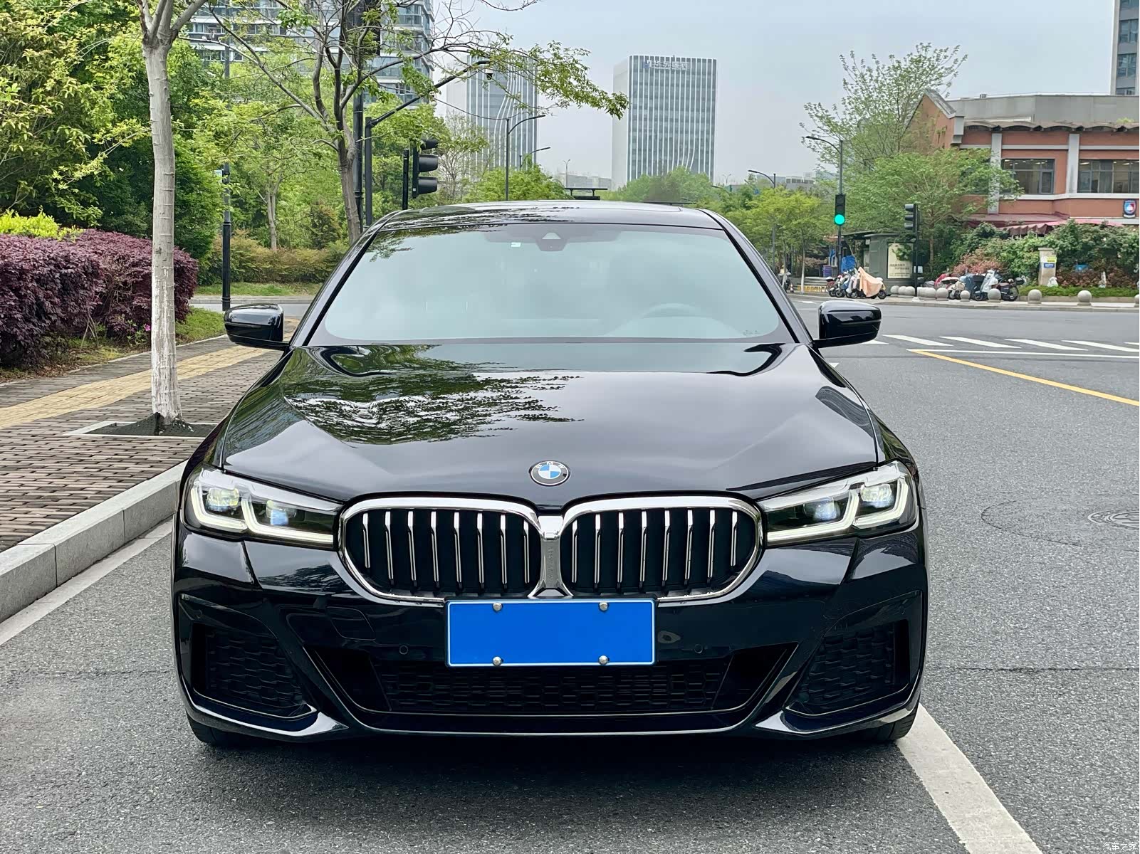BMW 5 Series, 2023 2