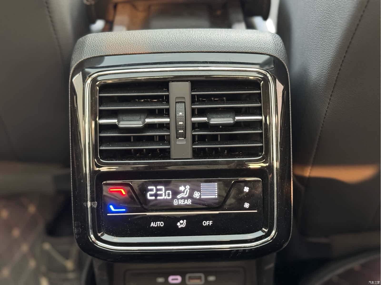Volkswagen Passat, 2024 18
