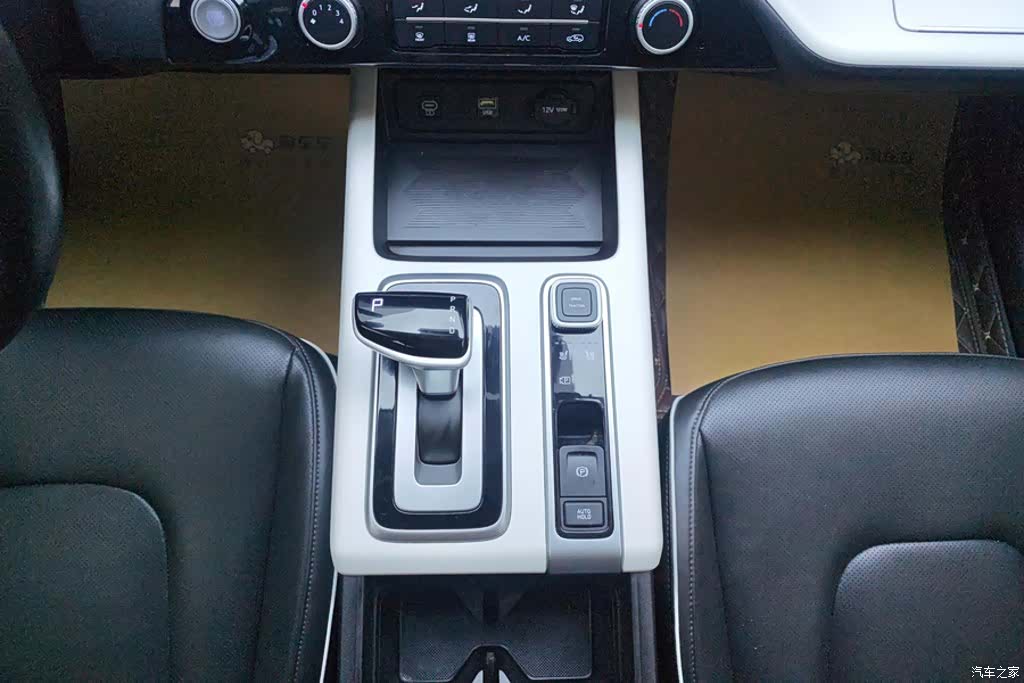 Hyundai ix35, 2023 16