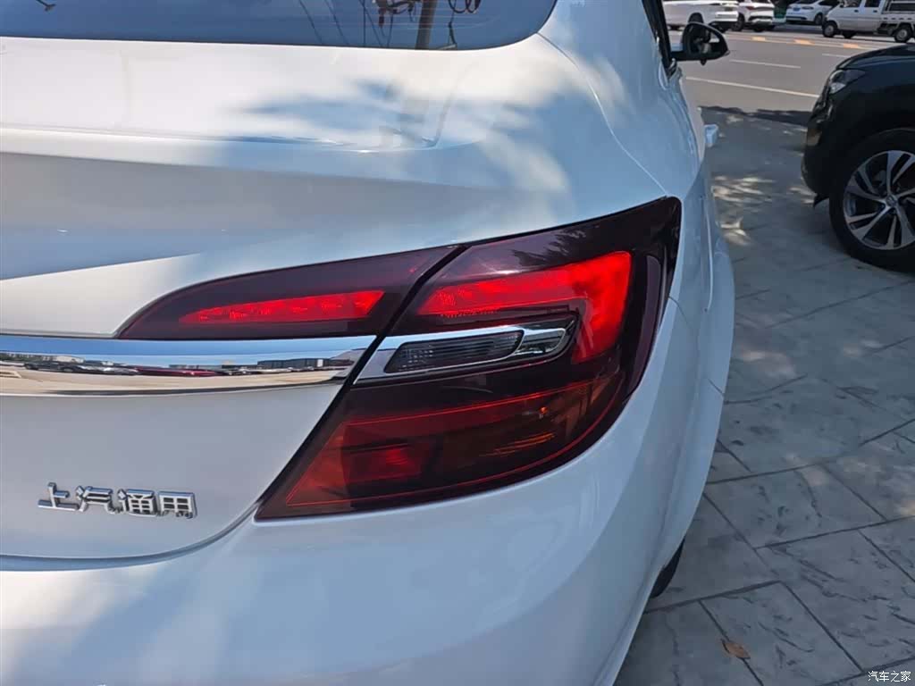 Buick Regal, 2017 8