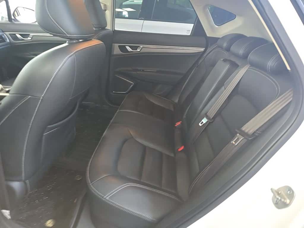 Geely Emgrand, 2016 17