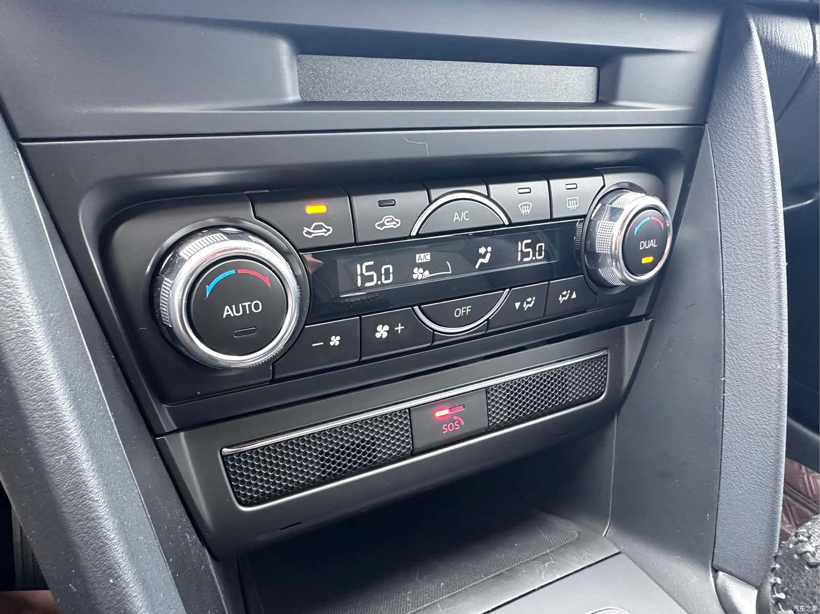 Mazda CX-4, 2023 19
