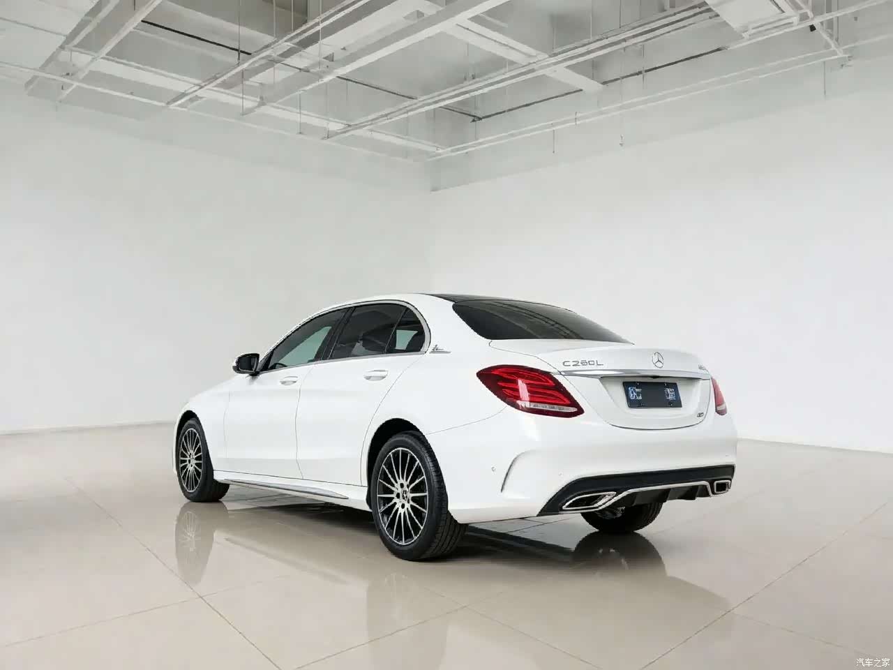Mercedes-Benz C-Class, 2023 14