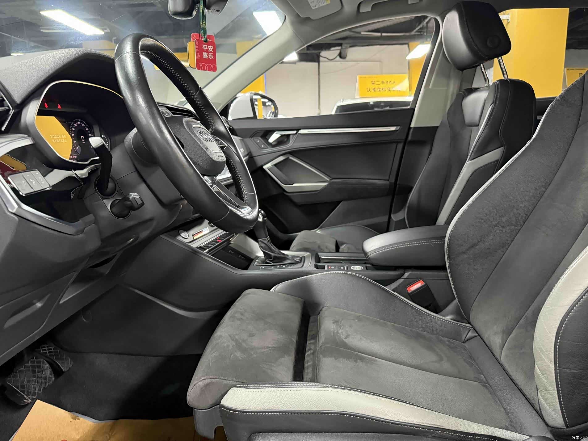 Audi Q3, 2021 4