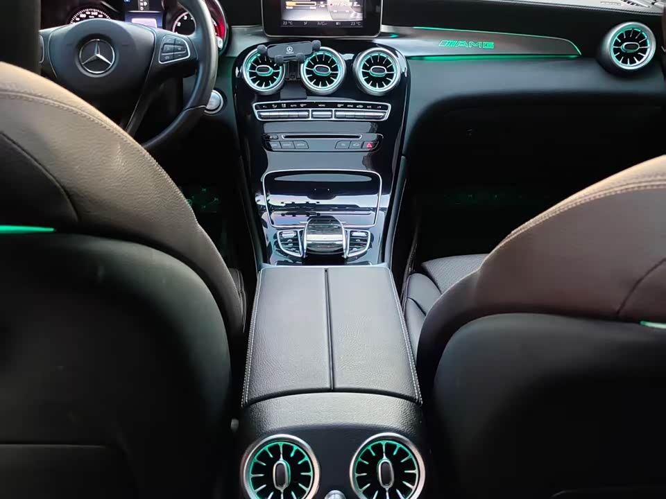 Mercedes-Benz GLC Mercedes-Benz GLC