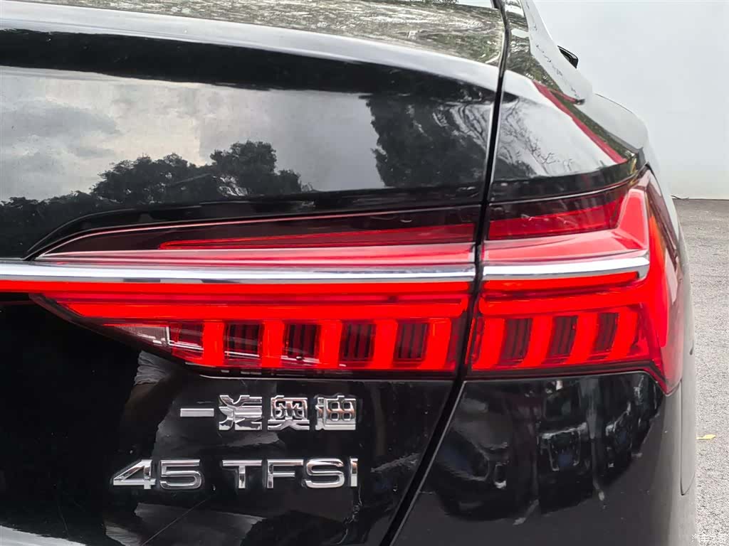 Audi A6L, 2020 25
