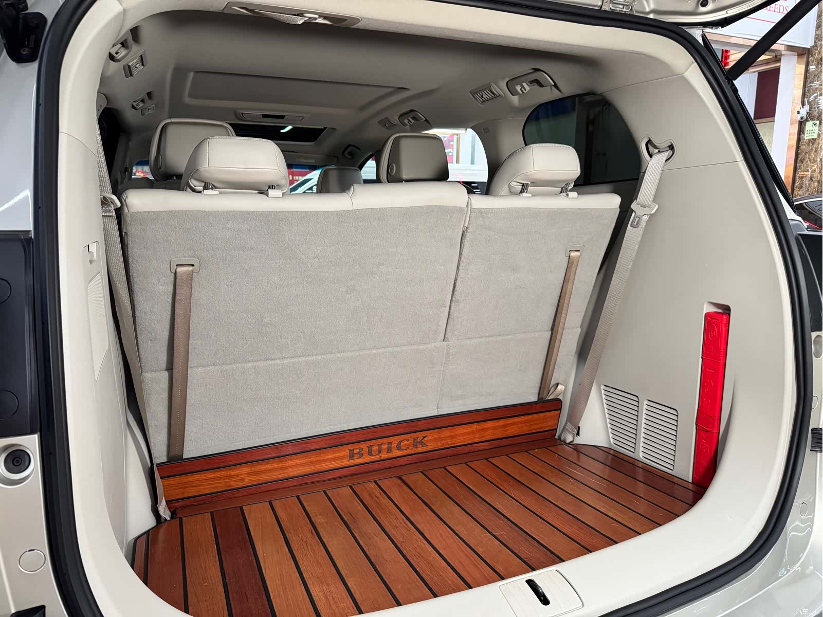 Buick GL8, 2022 21