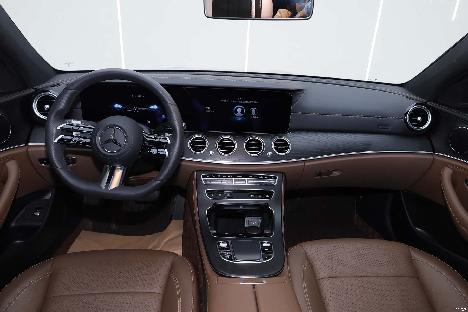 Mercedes-Benz E-Class, 2021 28
