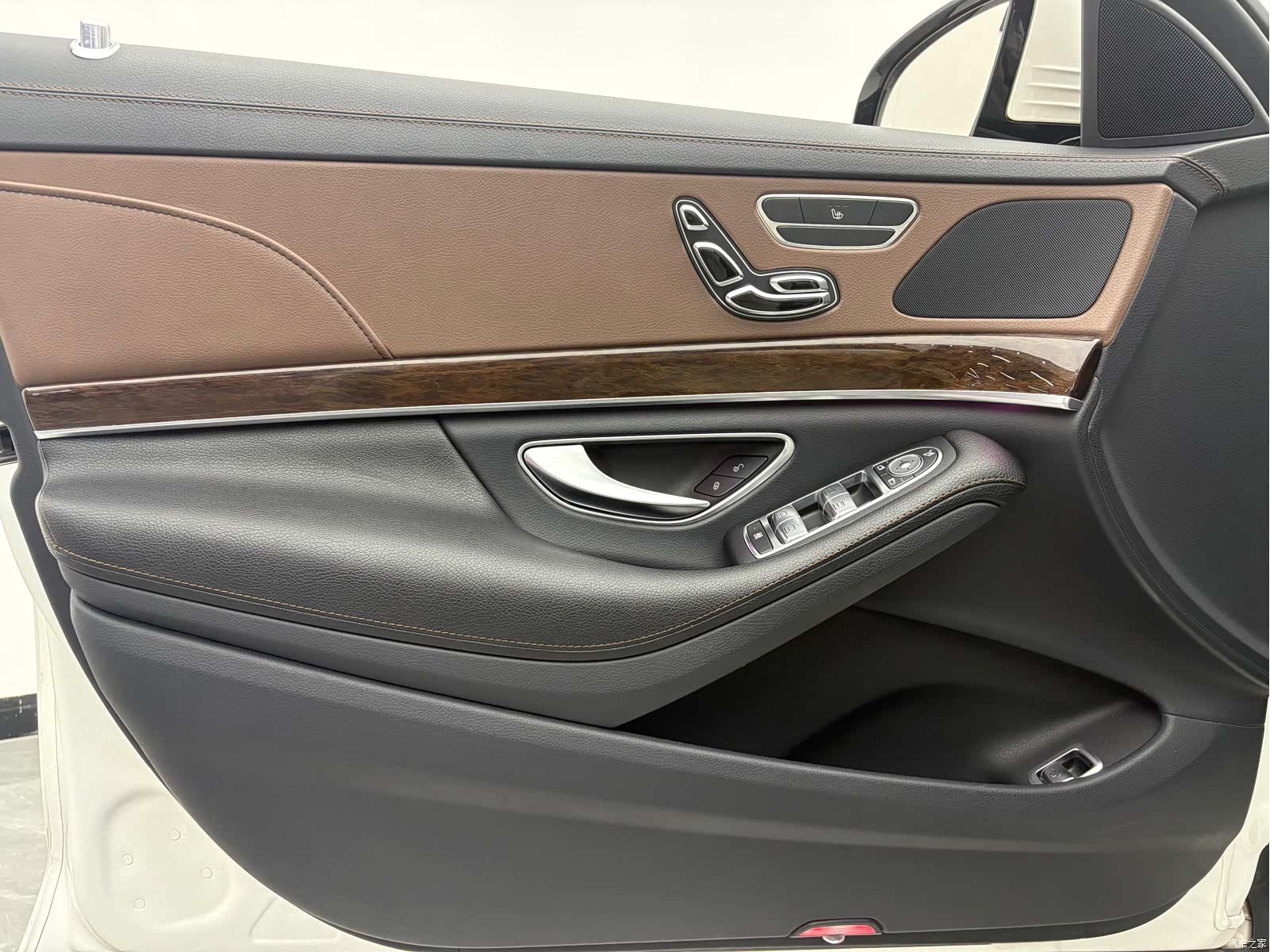 Mercedes-Benz S-Class, 2016 15