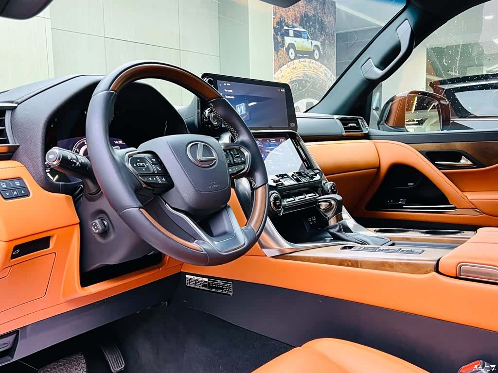 Lexus LX, 2022 8